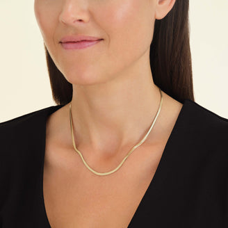 Snake Necklace Gold leftcolumn