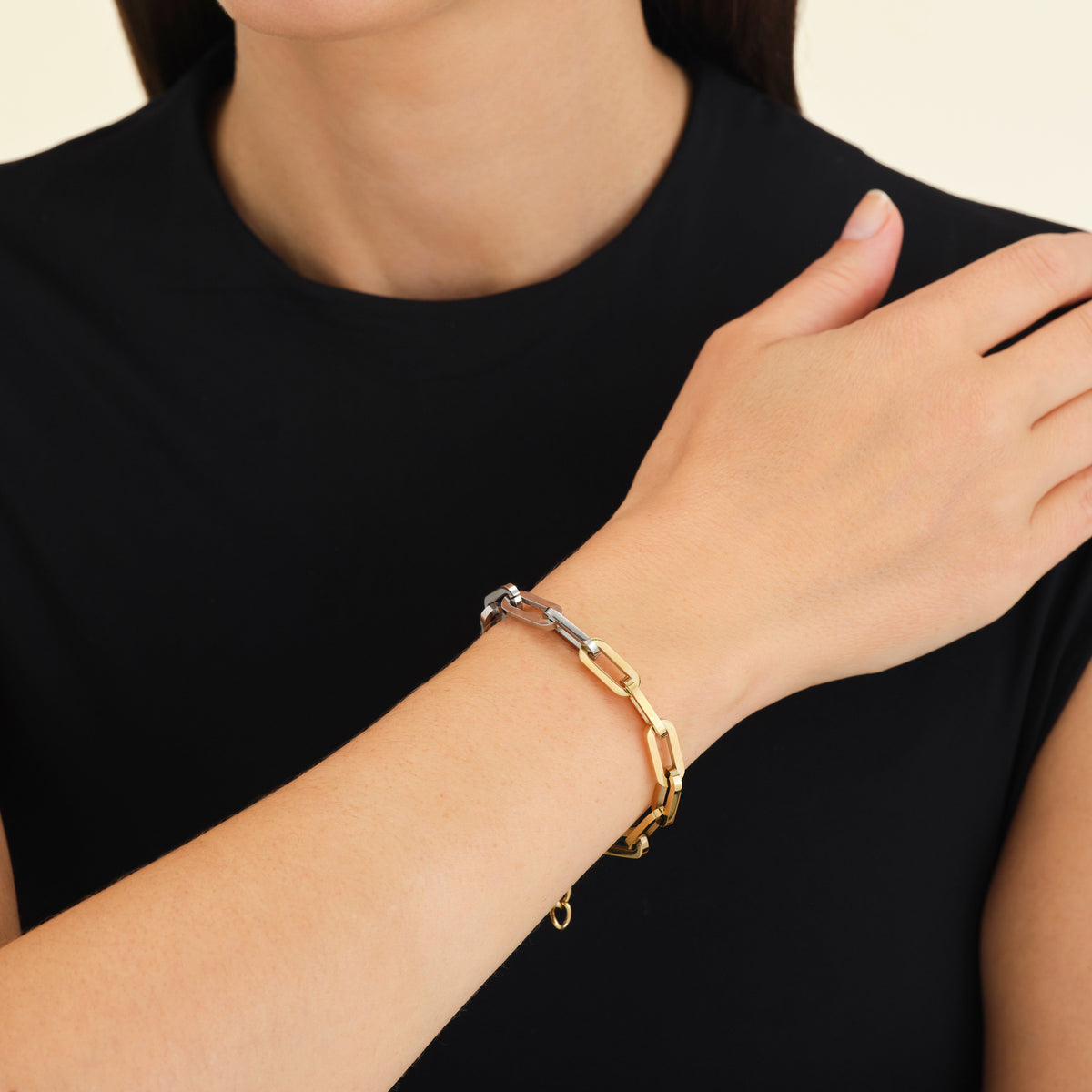 Duotone Chain Bracelet leftcolumn