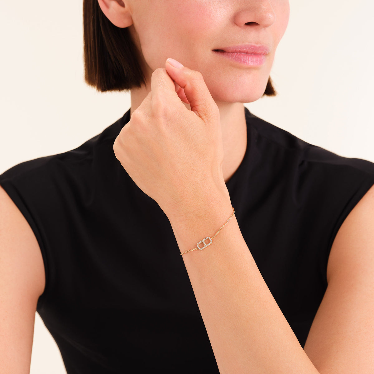 Fine Octagon Bracelet leftcolumn,