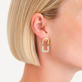 Half Studs Earrings leftcolumn