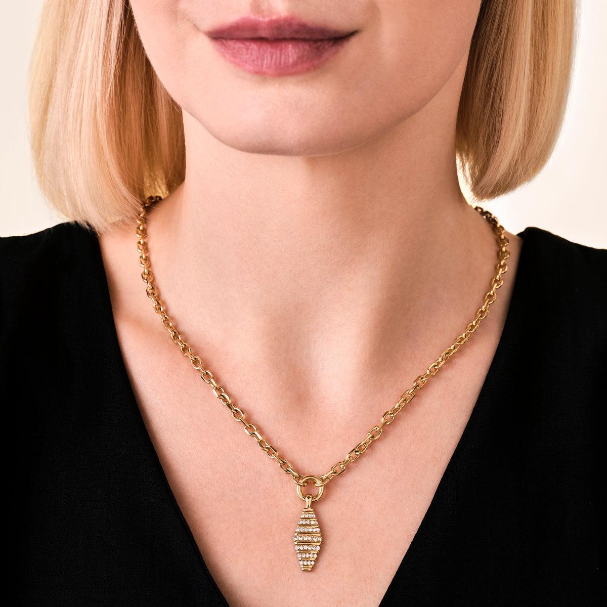 Striped Pendant leftcolumn